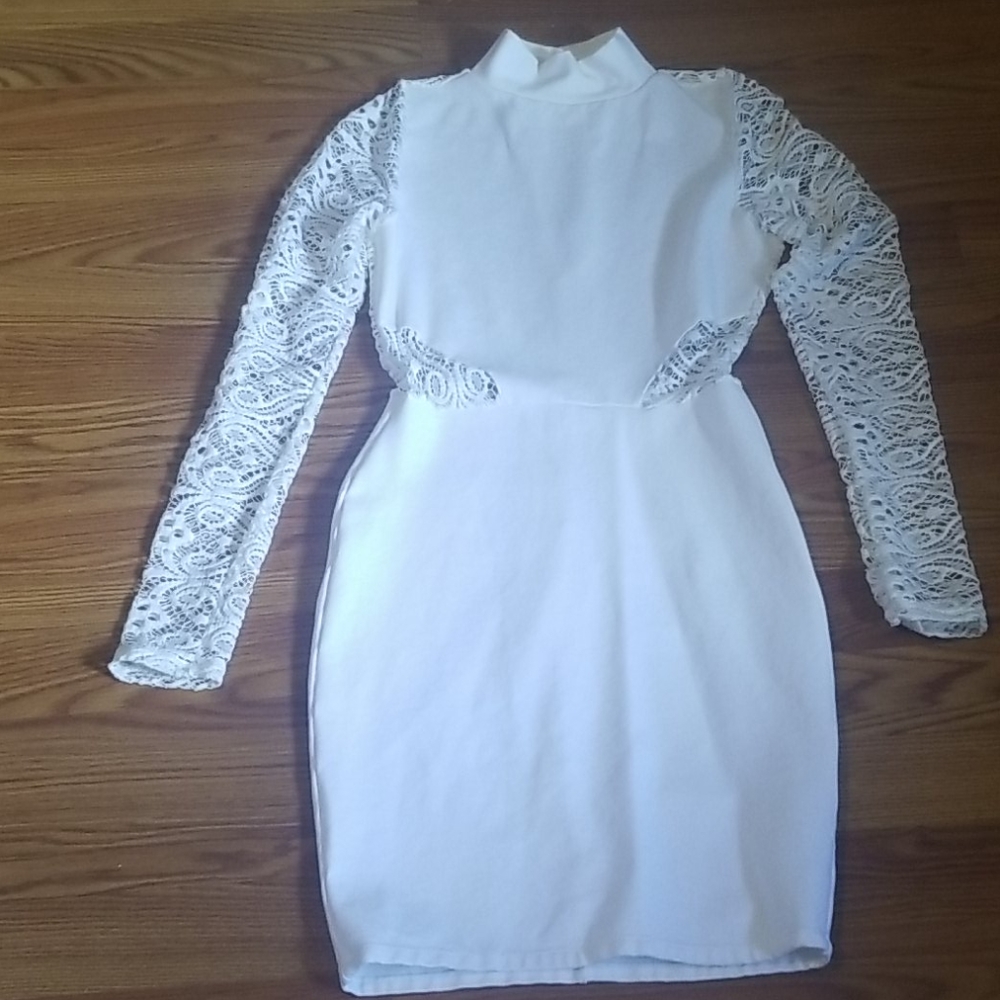 Off white longsleeve cut out lace dress